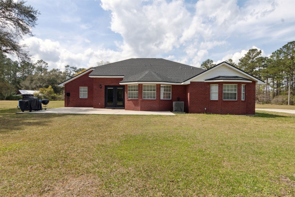 48077 Meridian Trail, Hilliard, Florida image 40