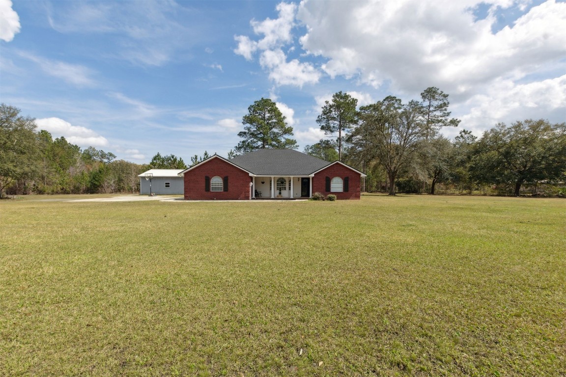 48077 Meridian Trail, Hilliard, Florida image 2