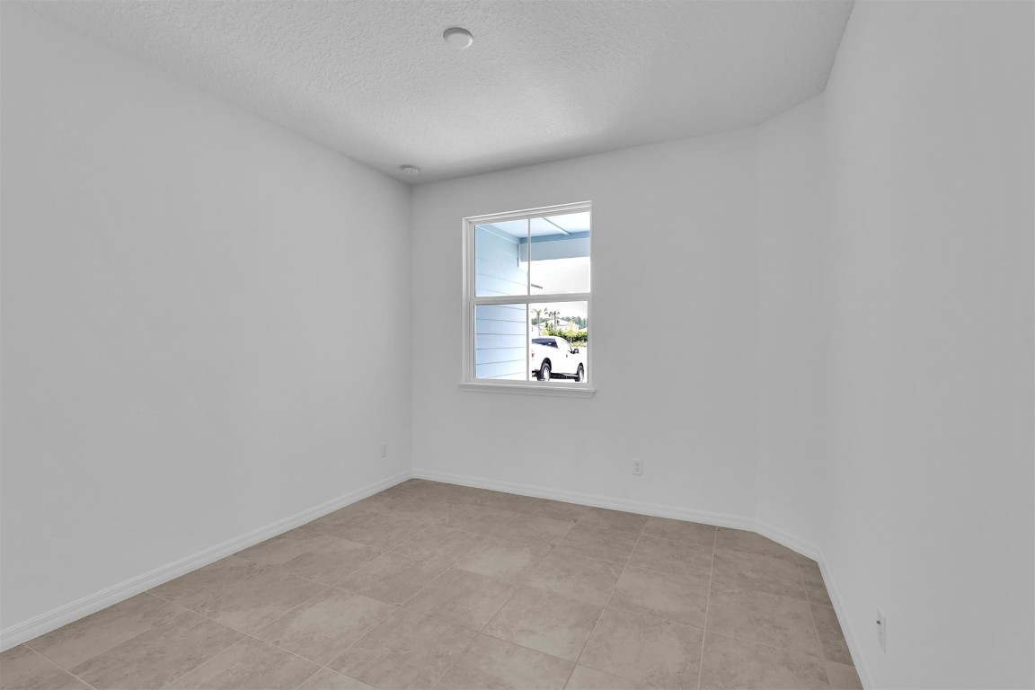 333 Ecliptic Loop, Yulee, Florida image 14
