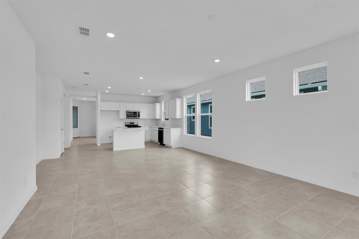 333 Ecliptic Loop, Yulee, Florida image 10