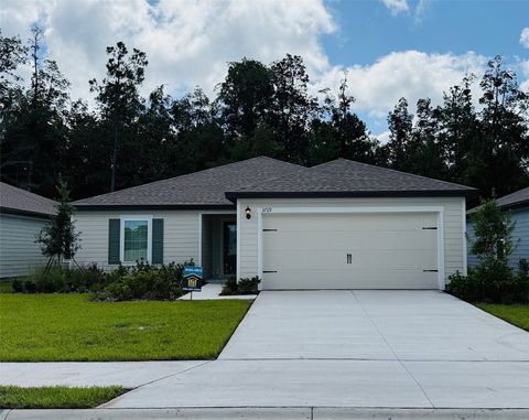 Homes For Sale - 37119 Whippoorwill Court<br/> Hilliard, FL 32046