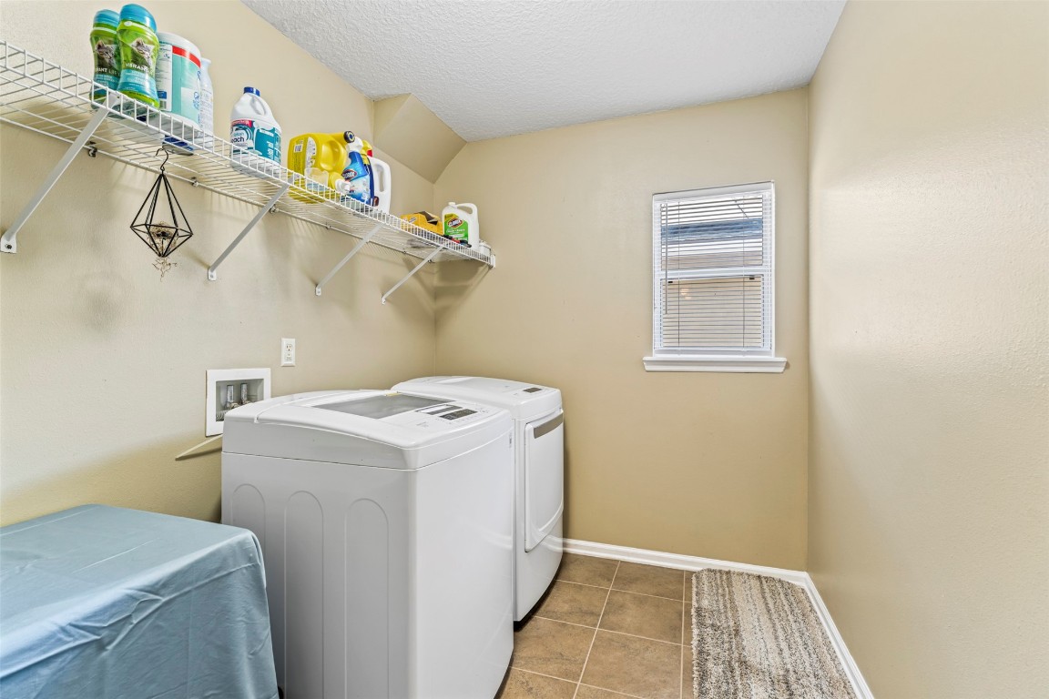 1586 Porter Lakes Drive, Jacksonville, Florida image 33