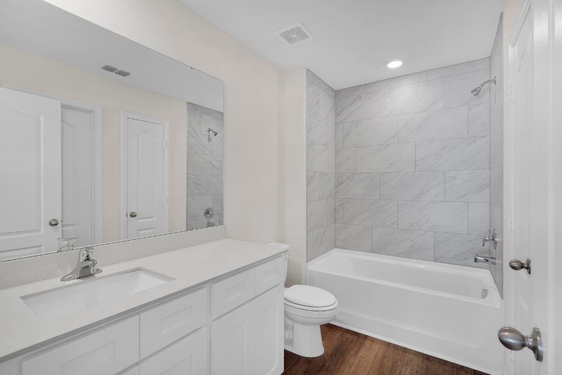 37303 Whisper Way, Hilliard, Florida image 16