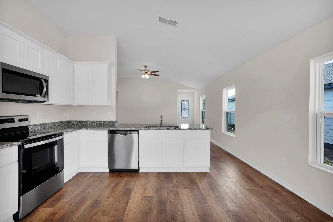 37303 Whisper Way, Hilliard, Florida image 3
