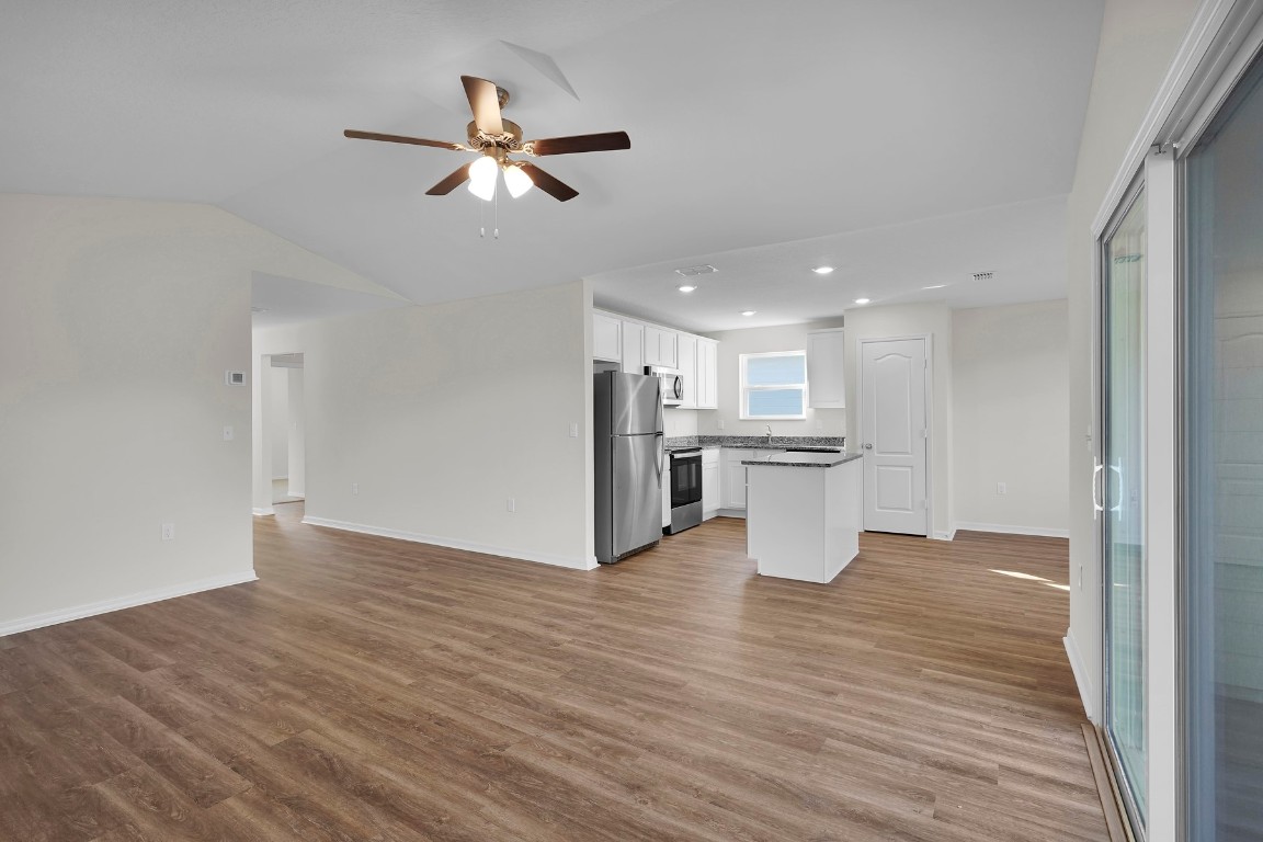37330 Whisper Way, Hilliard, Florida image 10