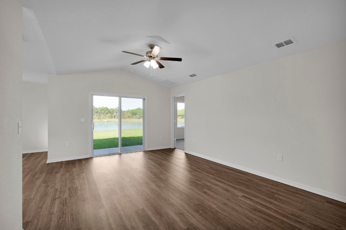 37330 Whisper Way, Hilliard, Florida image 7