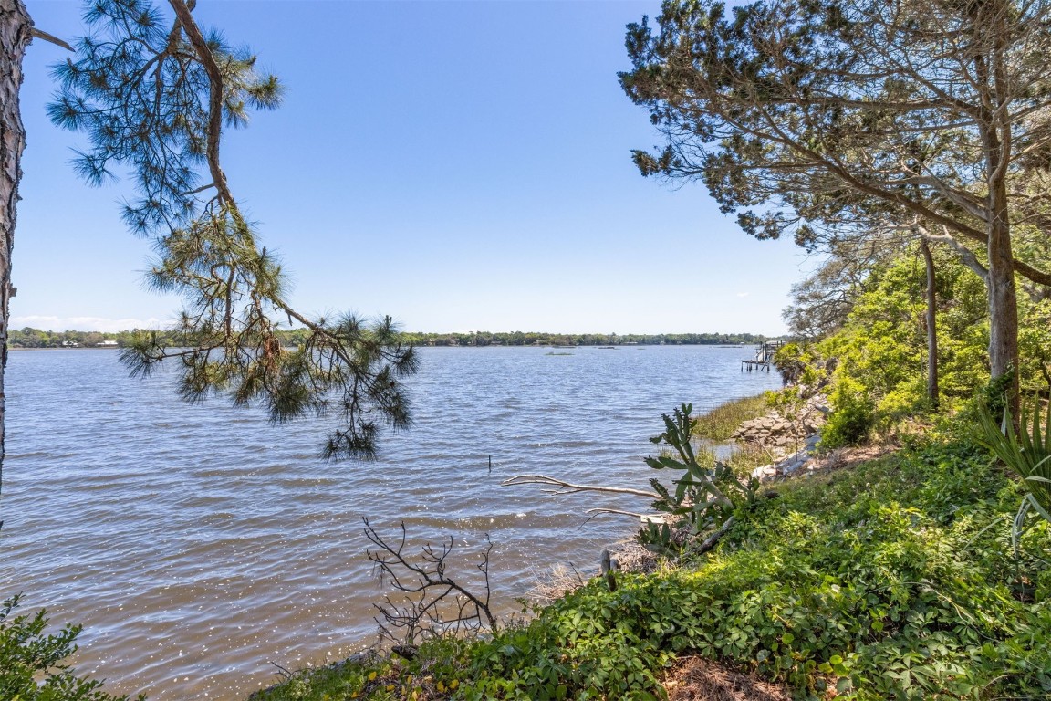 Crews Creek Avenue, Yulee, Florida image 10