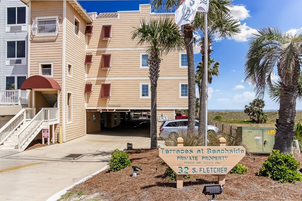 32 Fletcher Avenue #102, Fernandina Beach, Florida image 1