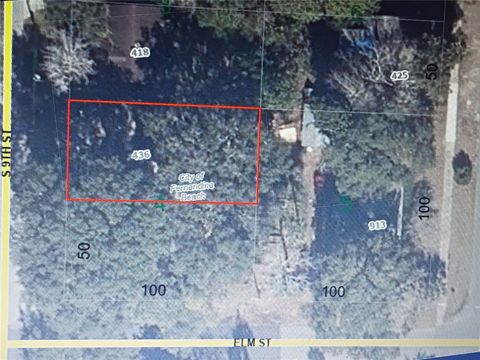 Vacant Land For Sale - 436 S 9th Street<br/> Fernandina Beach, FL 32034