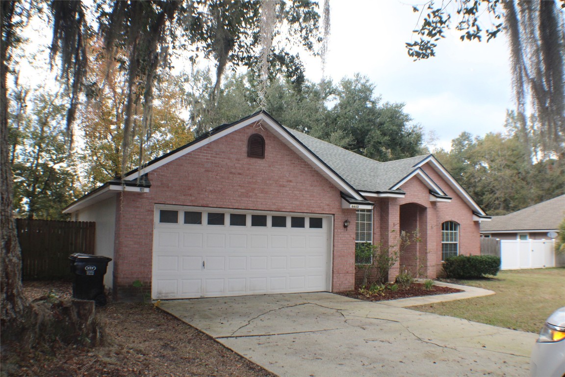 8653 Fieldstone Drive, Yulee, Florida image 2