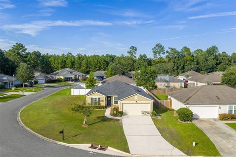 Homes For Sale - 45397 Ingleham Circle<br/> Callahan, FL 32011