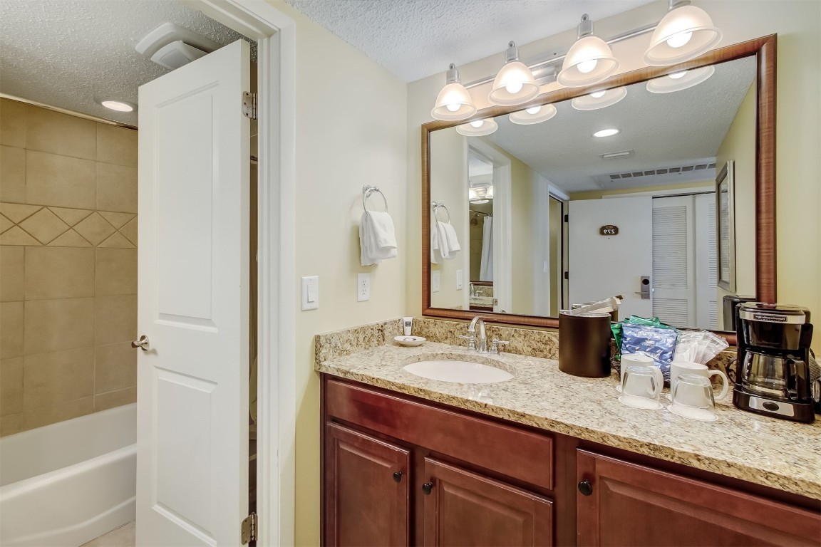 279/280 Sandcastle Court, Amelia Island, Florida image 23