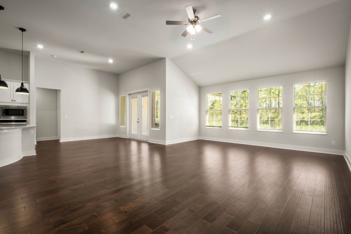36295 Pitch Lane, Hilliard, Florida image 6