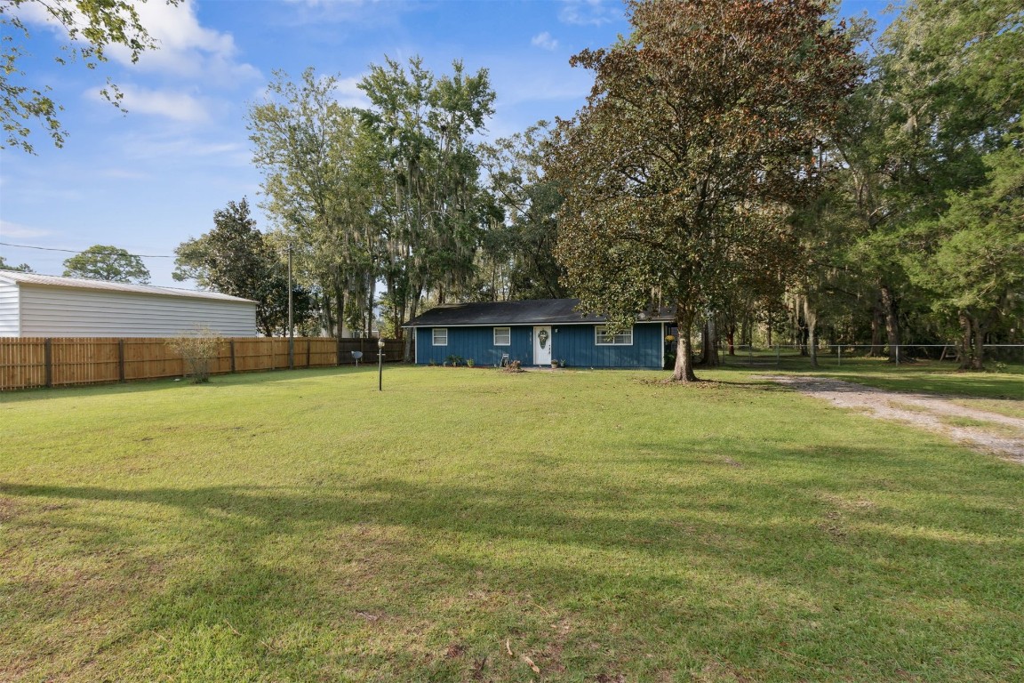 371871 Henry Smith Road, Hilliard, Florida image 2