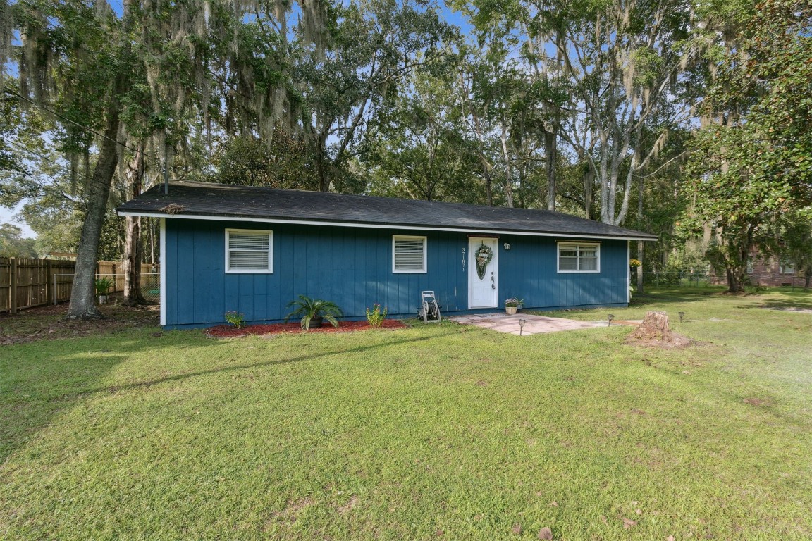 371871 Henry Smith Road, Hilliard, Florida image 1