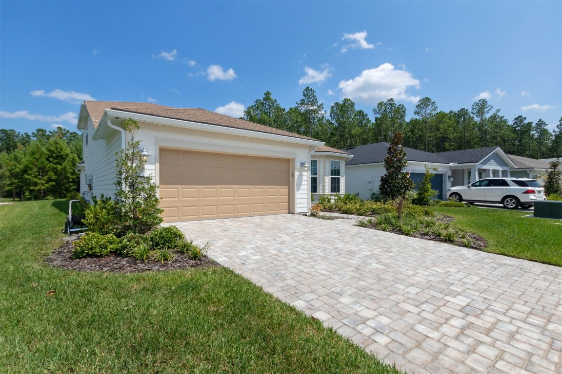 840 Continuum Loop, Yulee, Florida image 17