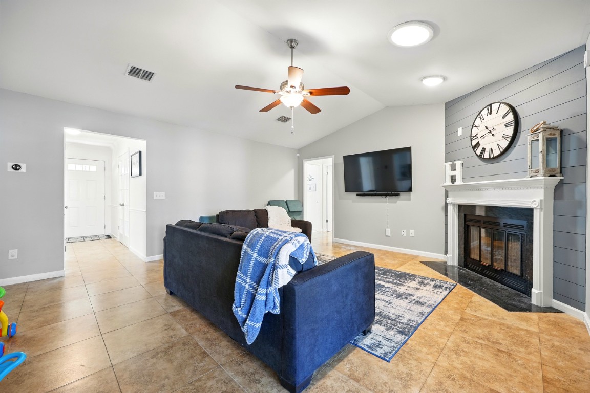 1618 Beverly Bay Court, Jacksonville, New Mexico image 9