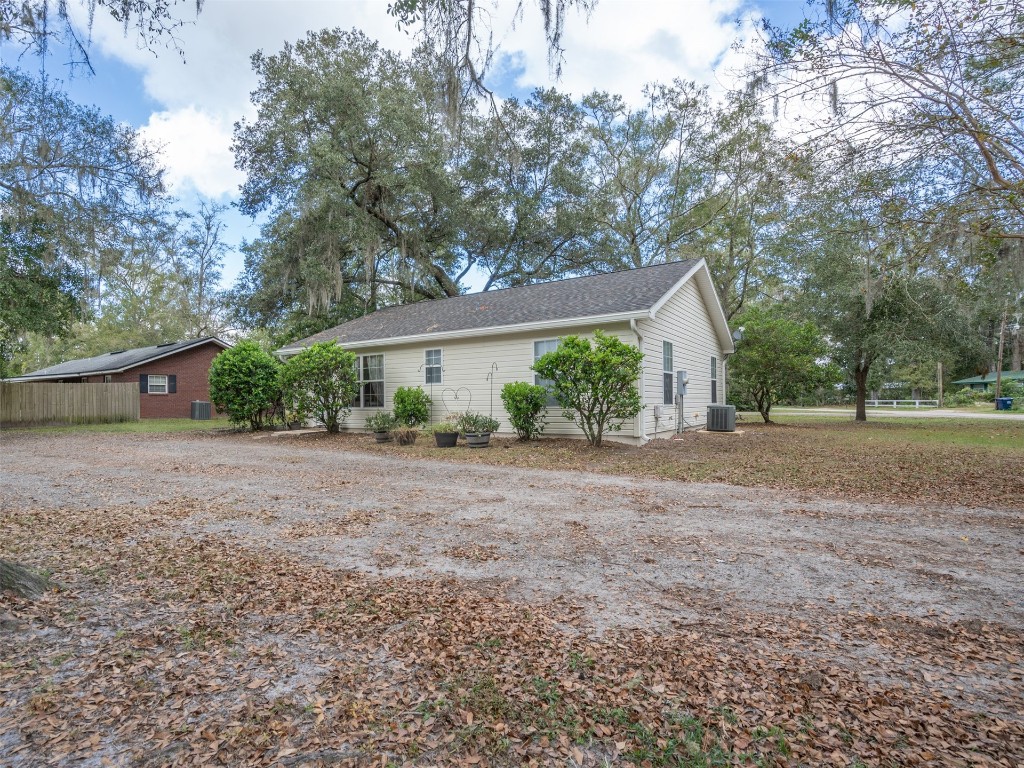 37084 Cypress Lane, Hilliard, Florida image 23