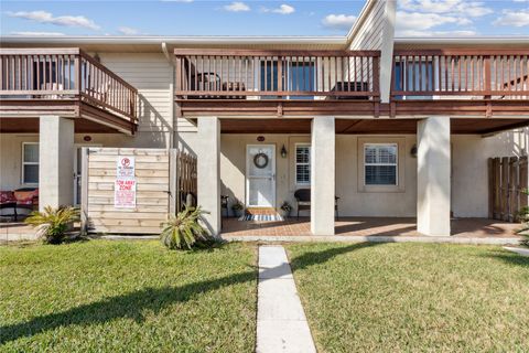 Condo For Sale - 833 Tarpon Avenue #D<br/> Nassau County, Fernandina Beach, FL 32034