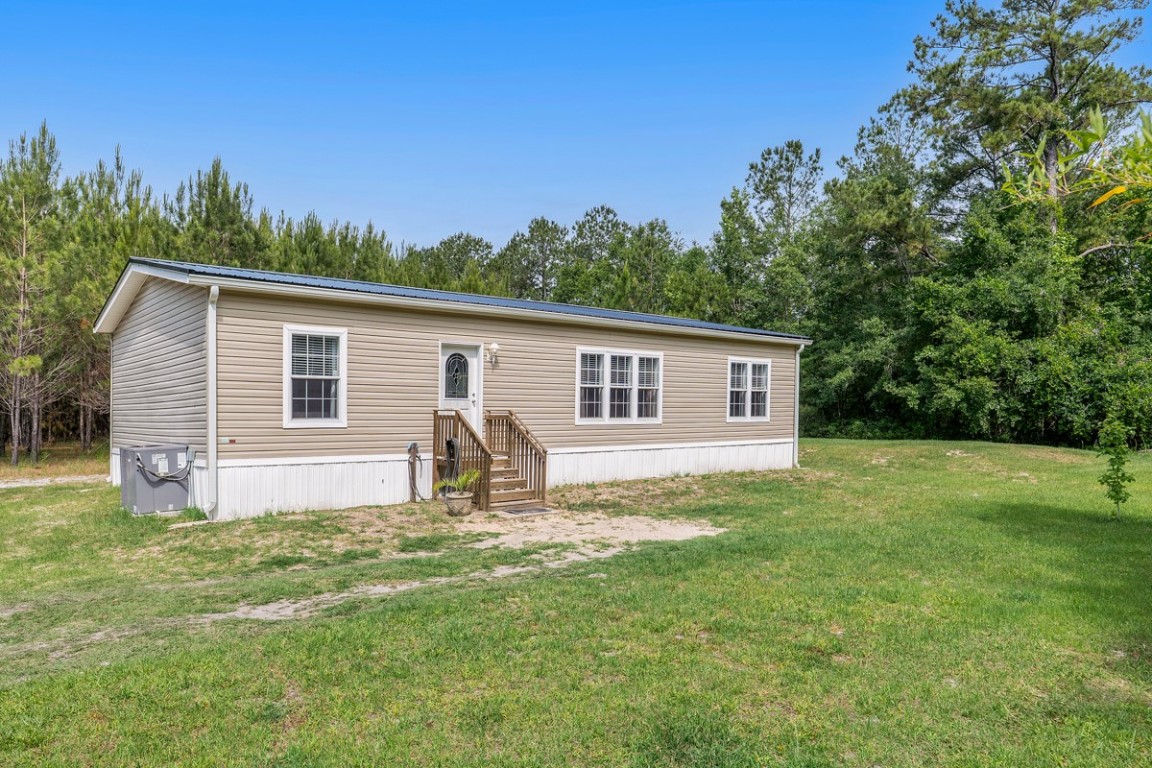 66516 Fred Miner Estate Drive, Yulee, Florida image 1
