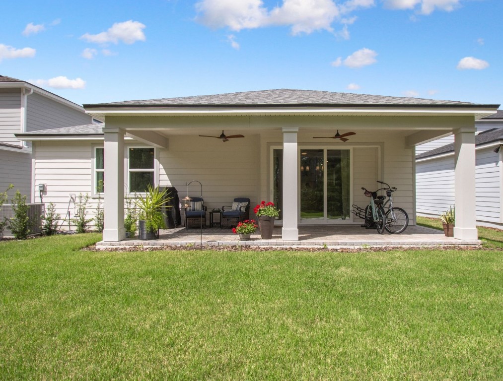 386 Saw Palmetto Street, Yulee, Florida image 7