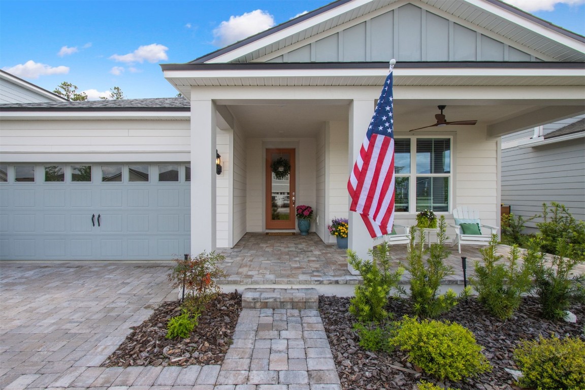 386 Saw Palmetto Street, Yulee, Florida image 10