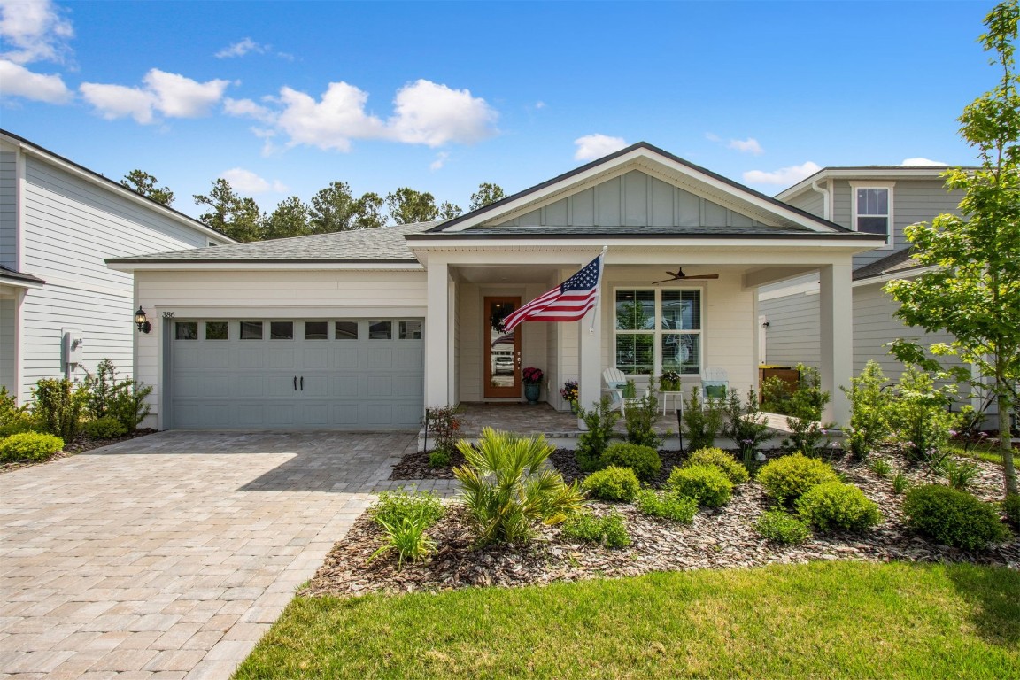 386 Saw Palmetto Street, Yulee, Florida image 8
