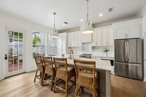 Townhouse For Sale - 1622 Park Avenue<br/> Fernandina Beach, FL 32034