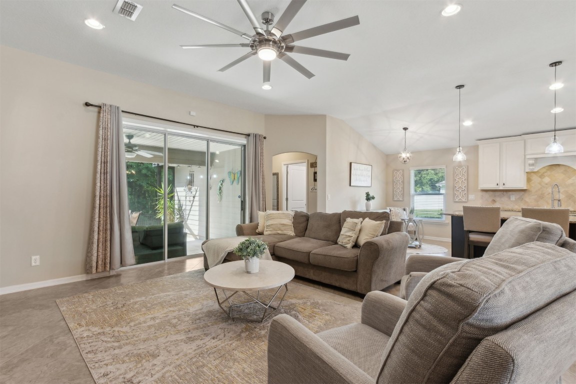 79653 Plummers Creek Drive, Yulee, Florida image 12