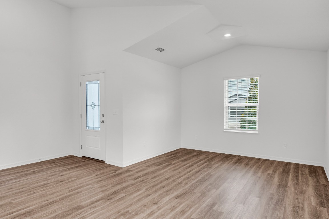 37127 Whippoorwill Court, Hilliard, New Mexico image 10