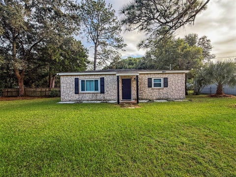 Homes For Sale - 86162 Callaway Drive<br/> Nassau County, Yulee, FL 32097