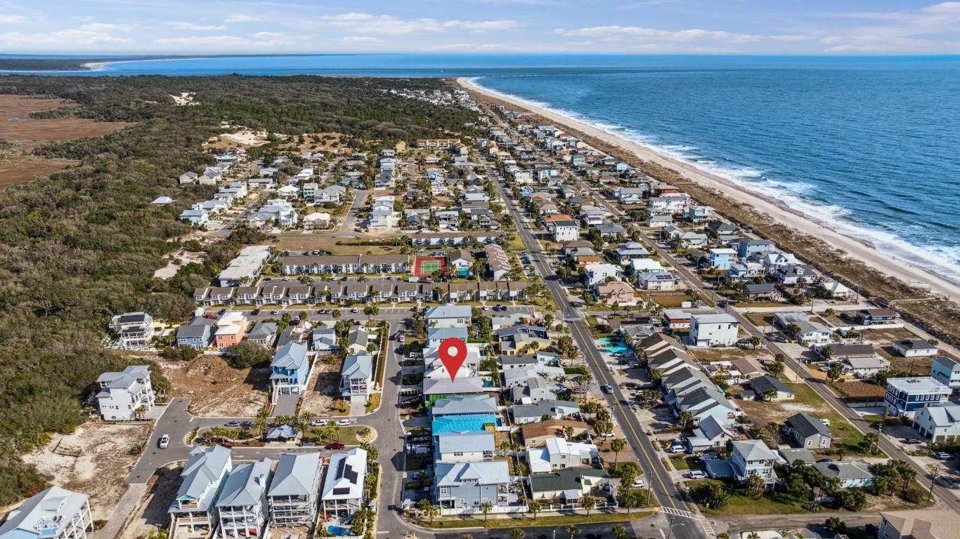 536 Sea Island Drive, Fernandina Beach, Florida image 9
