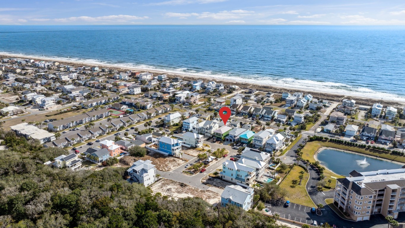 536 Sea Island Drive, Fernandina Beach, Florida image 8