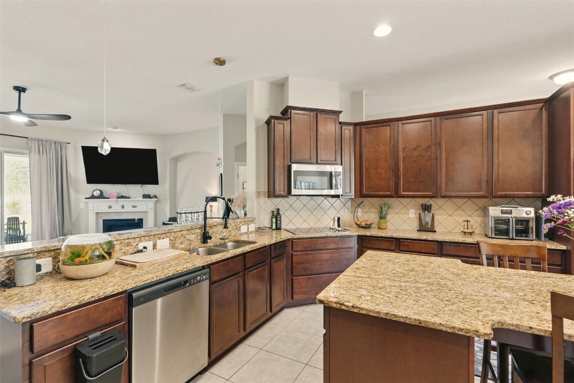 Fernandina Beach, Florida 32034, United States, 4 Bedrooms Bedrooms, ,3 BathroomsBathrooms,Residential,Active,161588