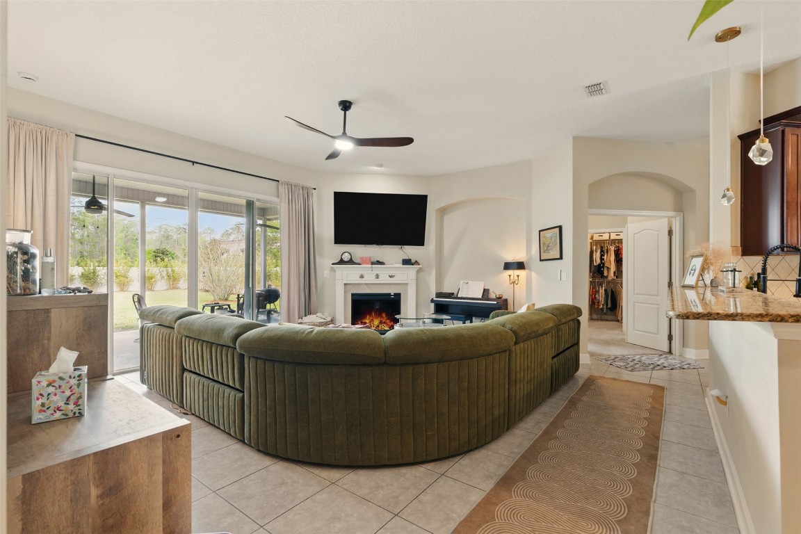 Fernandina Beach, Florida 32034, United States, 4 Bedrooms Bedrooms, ,3 BathroomsBathrooms,Residential,Active,161588