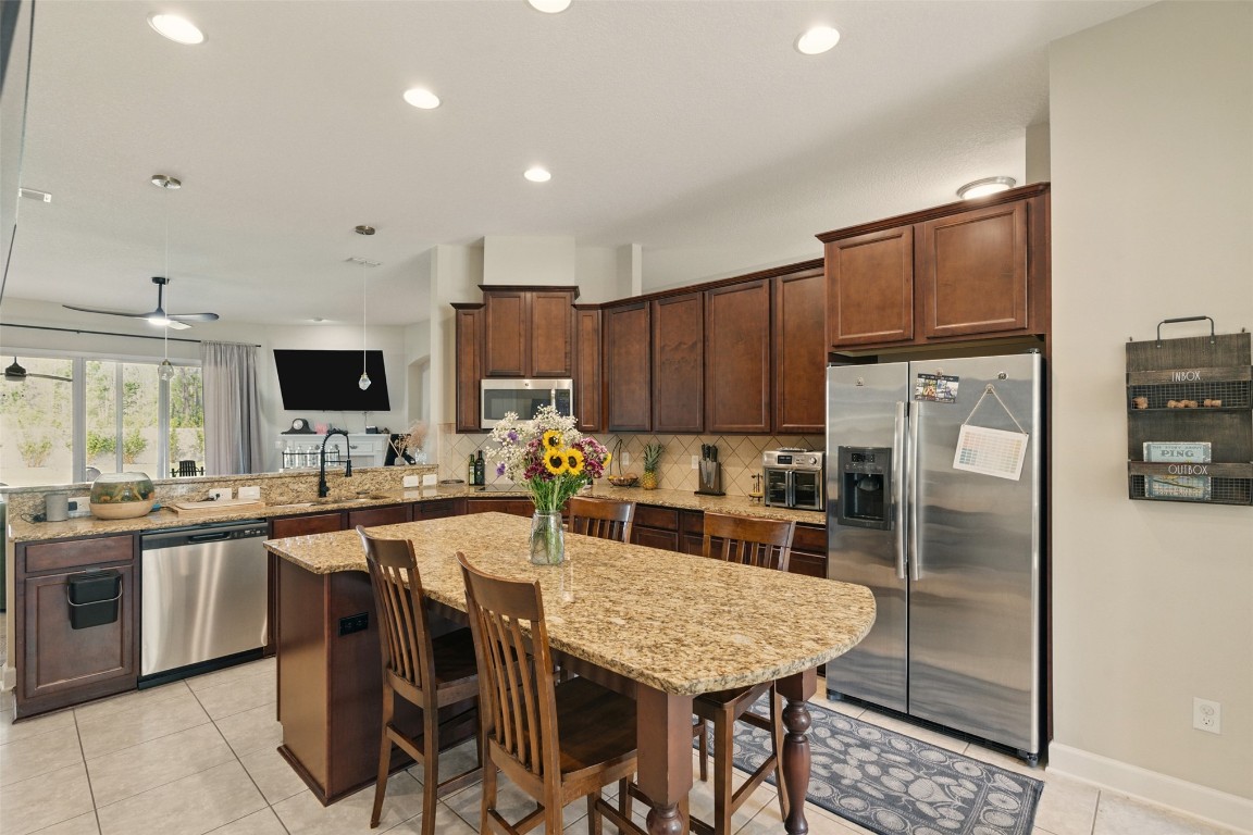 Fernandina Beach, Florida 32034, United States, 4 Bedrooms Bedrooms, ,3 BathroomsBathrooms,Residential,Active,161588