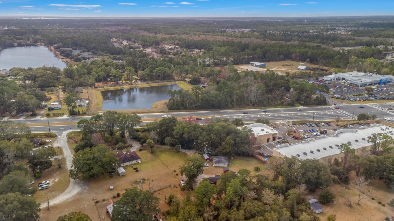 464105 Sr 200 Drive, Yulee, Florida image 2