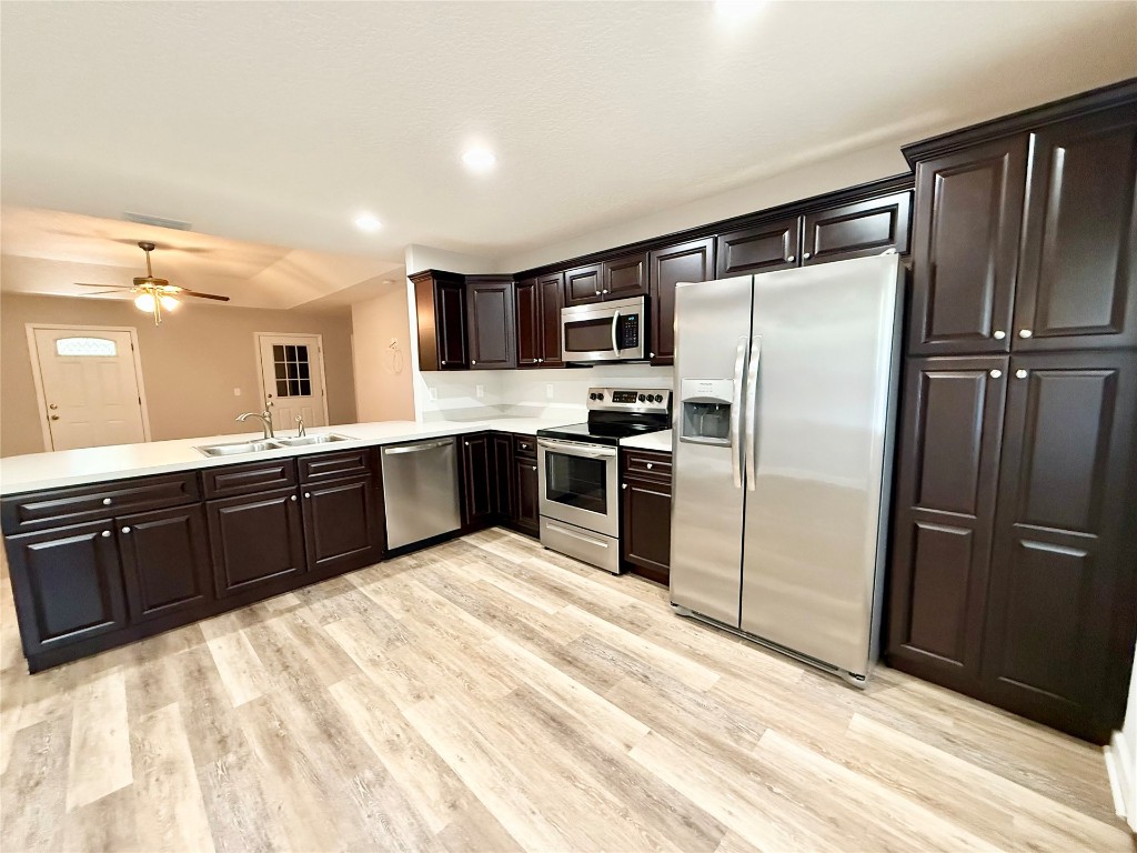 37142 Illinois Street, Hilliard, New Mexico image 4