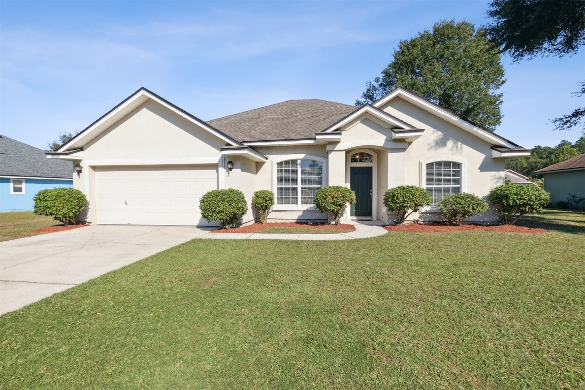 86081 Meadowridge Court, Yulee, Florida image 1