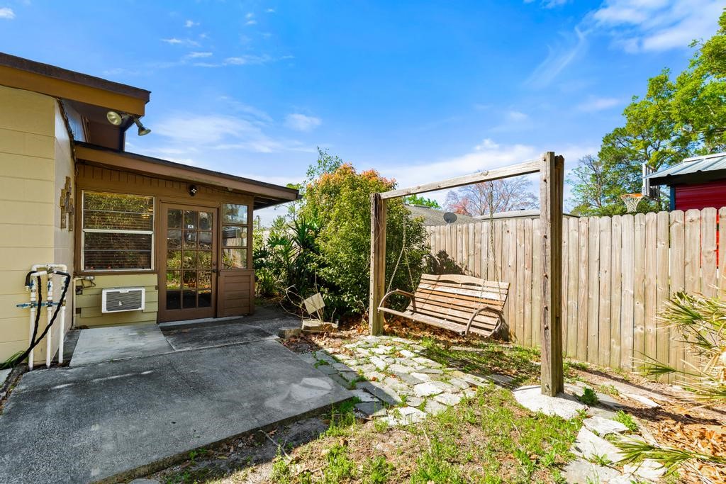 8551 Burkhall Street, Jacksonville, Florida image 45