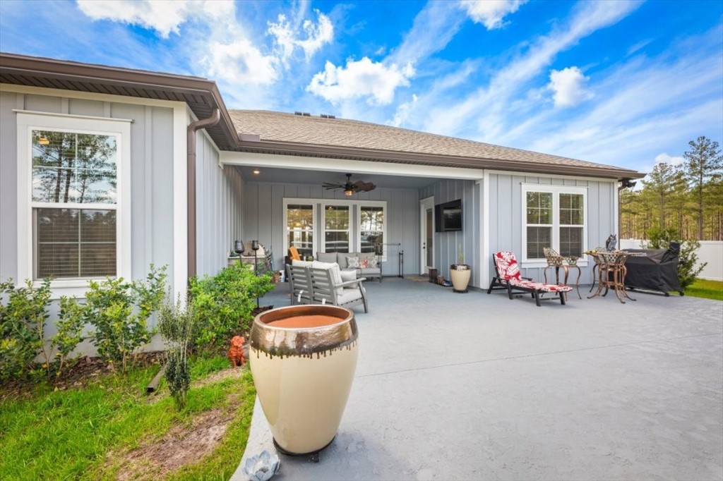 36426 Pitch Lane, Hilliard, Florida image 4