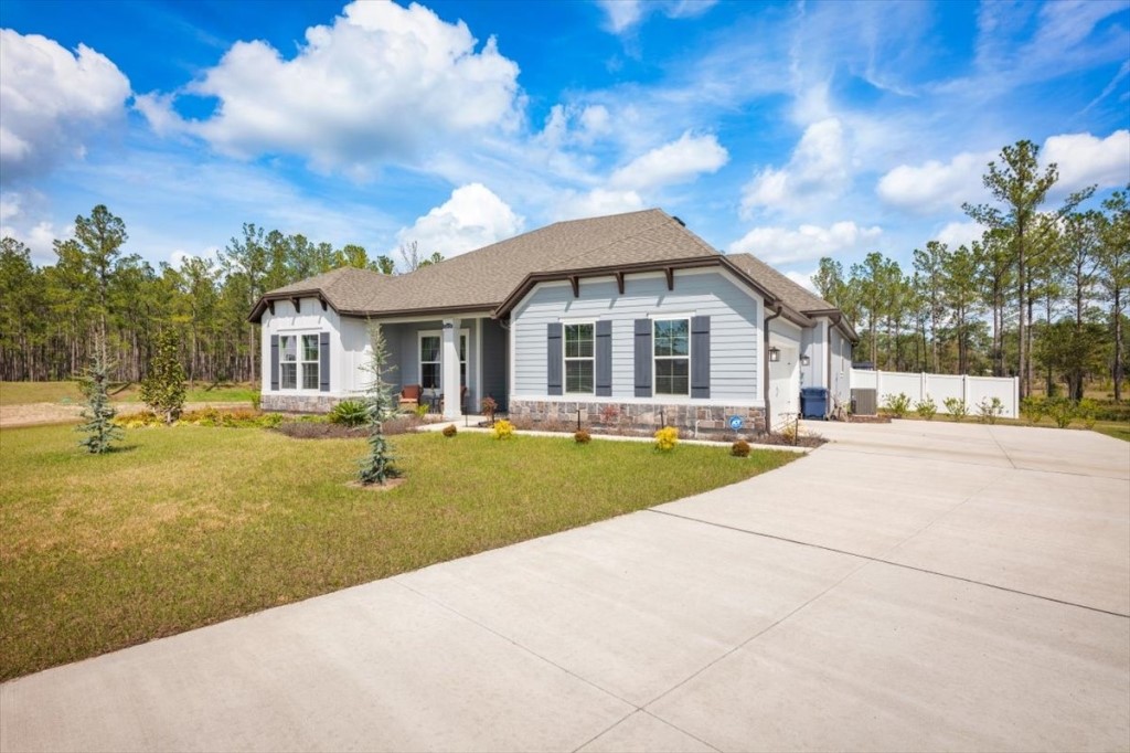 36426 Pitch Lane, Hilliard, Florida image 2