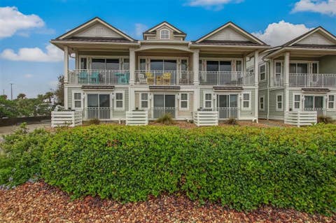 Condo For Sale - 1947 S Fletcher Avenue<br/> Fernandina Beach, FL 32034