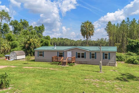 Mobile Home For Sale - 2775 Lightning Way<br/> Nassau County, Hilliard, FL 32046