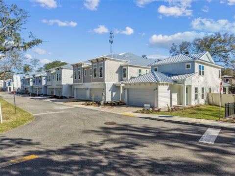 Condo For Sale - 1414 Julia Street<br/> Fernandina Beach, FL 32034