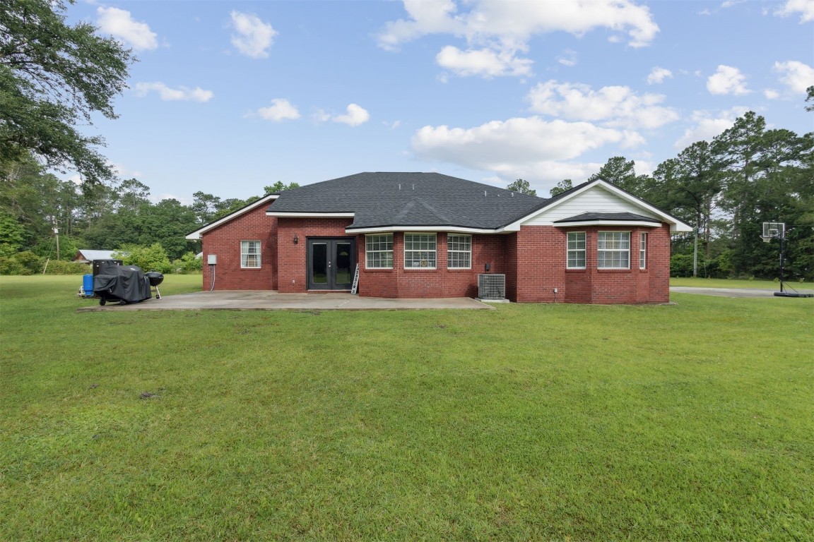 48077 Meridian Trail, Hilliard, Florida image 46