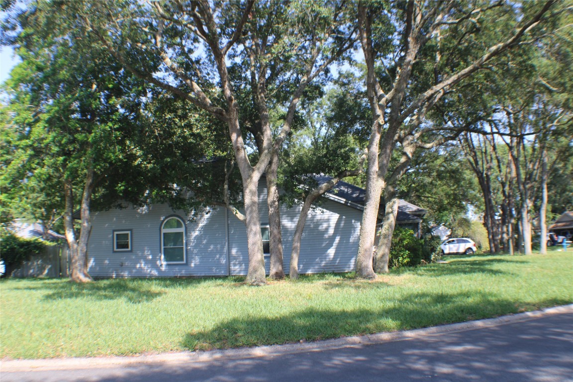 2442 Pirates Bay Drive, Fernandina Beach, Florida image 3