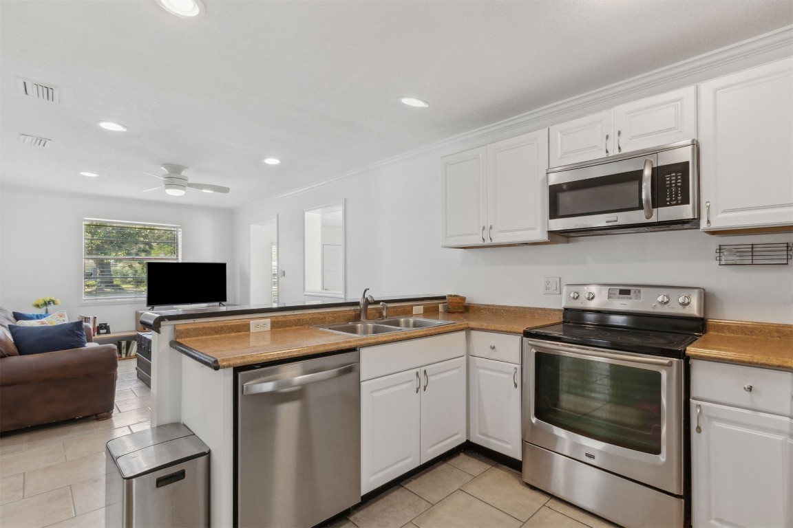 302 S 15th Street, Fernandina Beach, Florida image 11