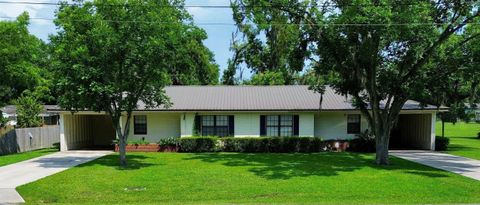 Multifamily For Sale - 45388 Dixie Avenue<br/> Callahan, FL 32011