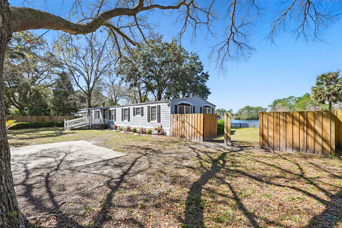 75586 Johnson Lake Drive, Yulee, Florida image 33